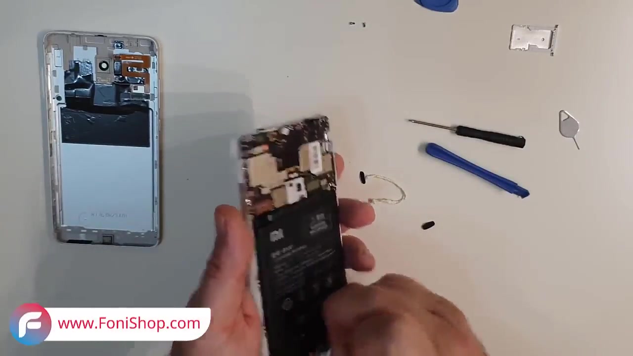 آموزش تعویض باتری گوشی شیایومی ردمی نوت 4 - فونی شاپ