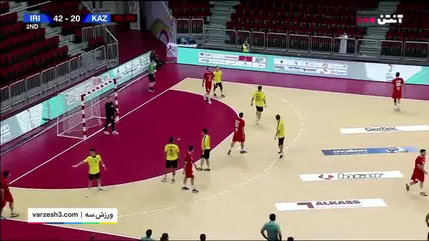 مسابقه هندبال ایران 42 - قزاقستان 20