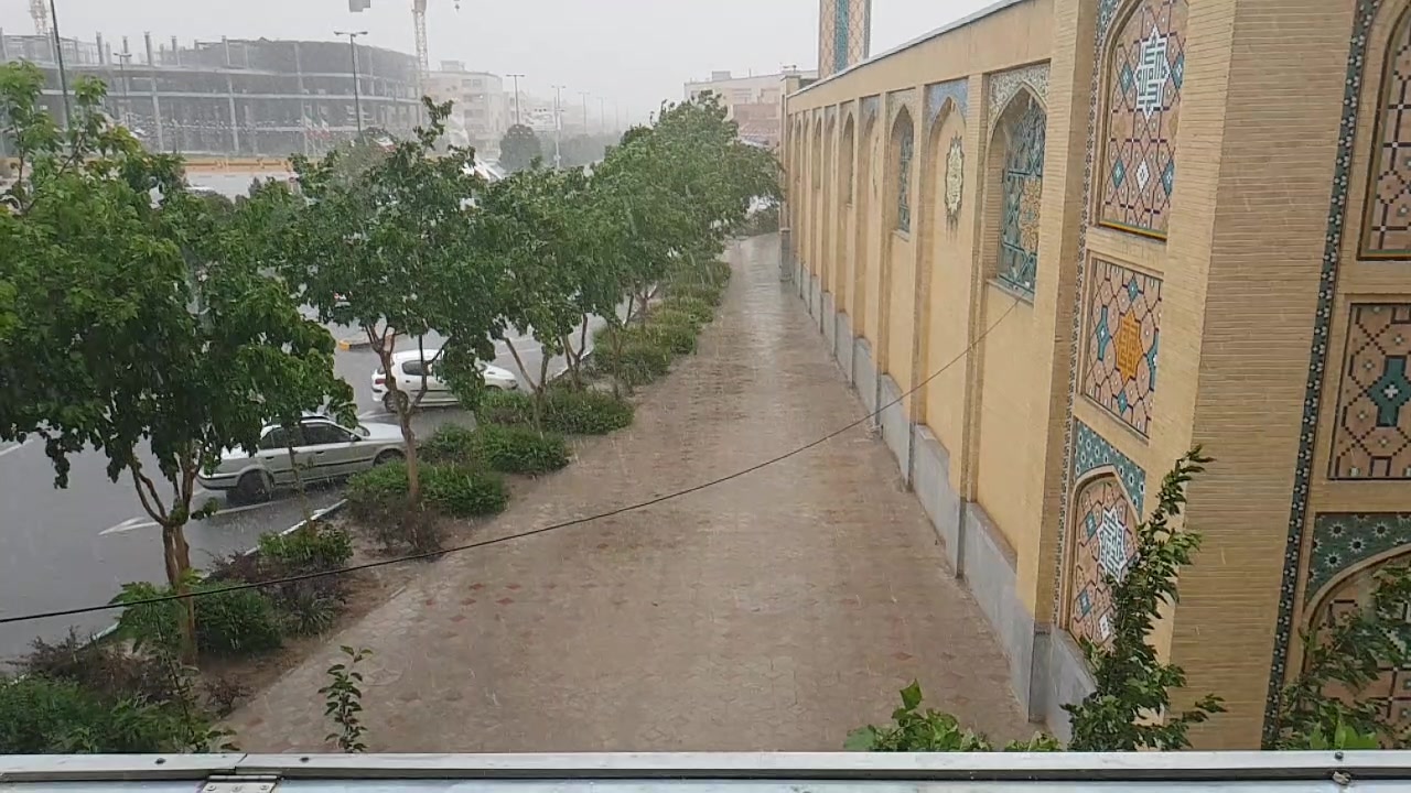 بارش تگرگ در اصفهان