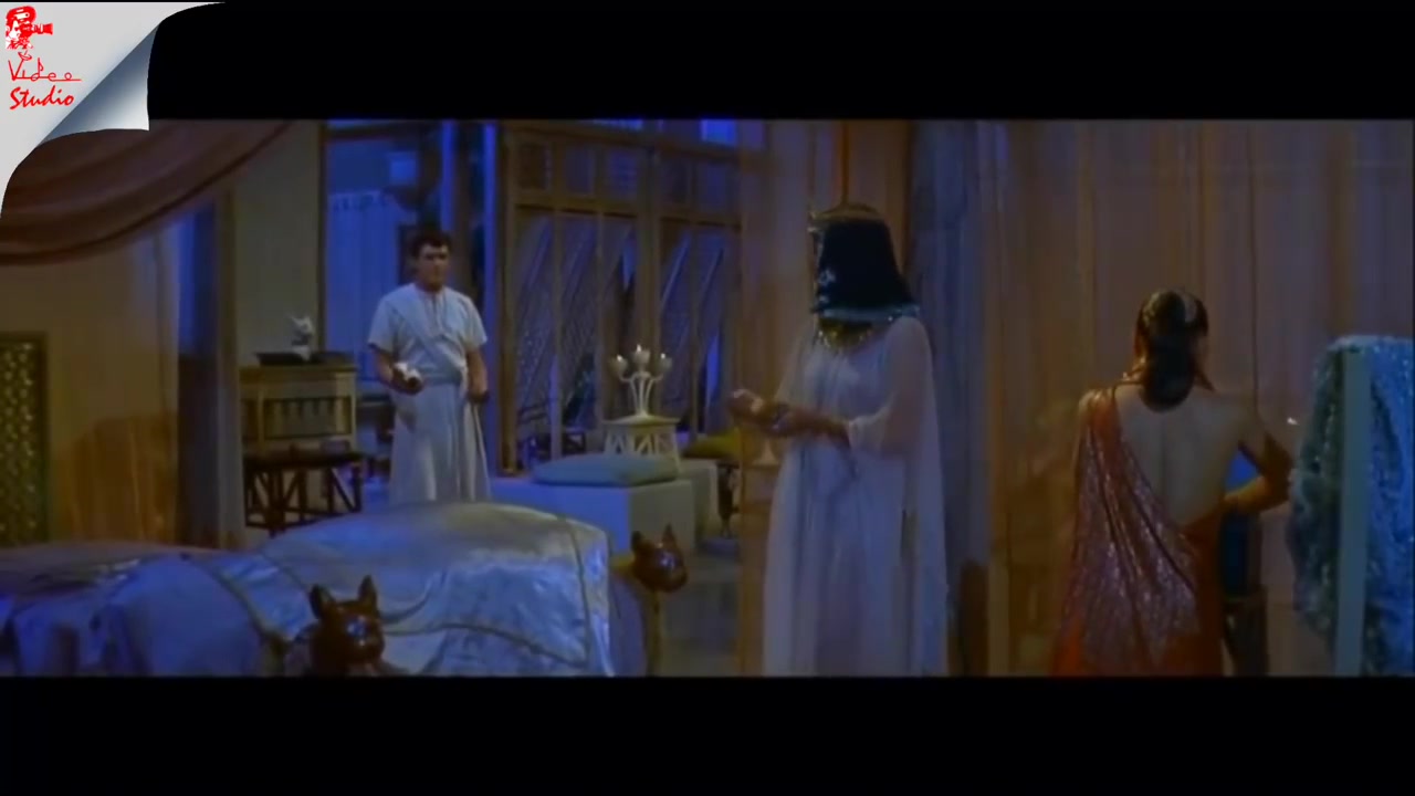فیلم سینمایی سینوهه، طبیب مخصوص فرعون. نسخه اصلی