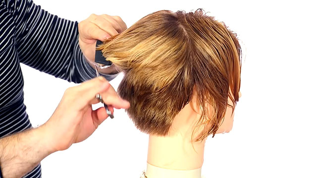 فیلم آموزش کوتاه کردن مو مدل صدفی + کوتاه کردن لایه ای مو
