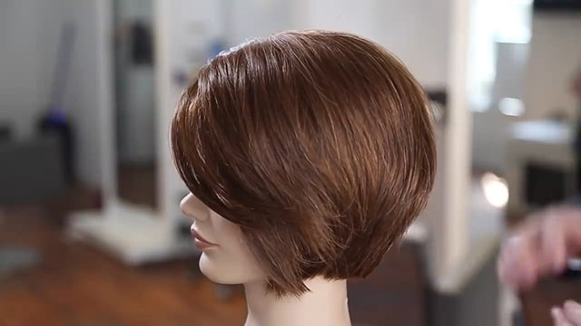 فیلم آموزش کوتاه کردن مو زنانه + کوتاهی مو با تصویر
