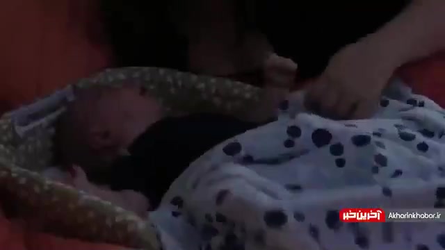 فواید و مضرات خوابیدن مادر کنار نوزاد - نگهداری از نوزاد