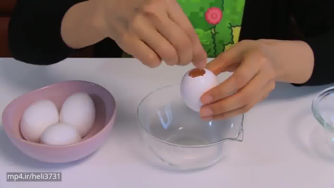طرز تهیه ژله تخم مرغ رنگارنگ برای عیدنوروز