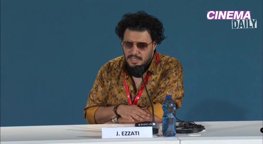 کنفرانس مطبوعاتی جواد عزتی برای فیلم خورشید در ونیز