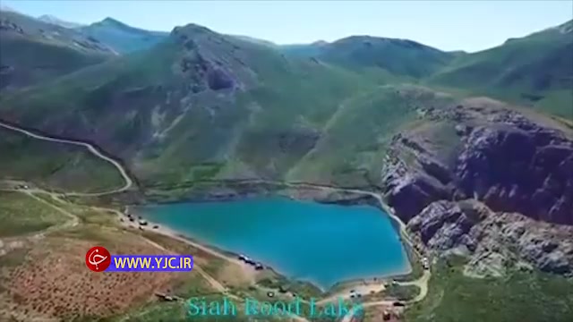 ویدیویی از دریاچه مثلثی شکل لزور مکانی دیدنی در اطراف تهران