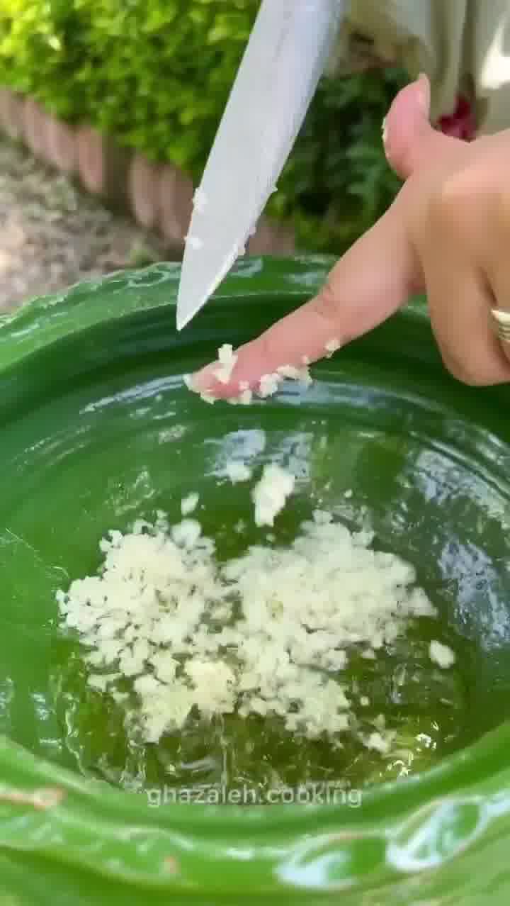 طریقه پخت خورشت معروف گیلانی به همراه برنج فسفری