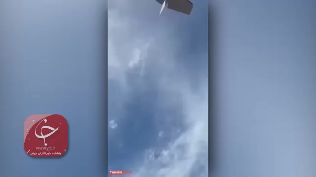 برخورد یک هواپیما با کابل  برق