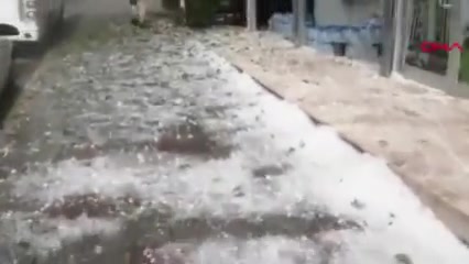 بارش شدید تگرگ (استانبول)